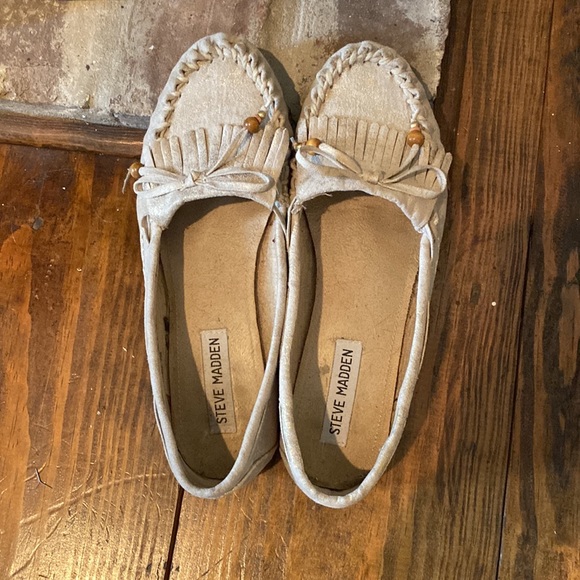 Steve Madden moccasin style loafer - Picture 5 of 5